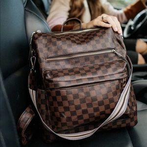 Brown plaid bag with shoulder strap